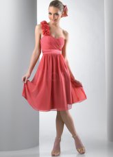 Red One-shoulder Satin Knee Length Womens Bridesmaid Dress