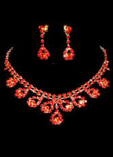 Lucky Red Rhinestone Alloy Wedding Jewelry Set For Bridal