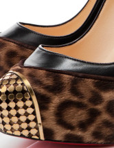 Escarpins de style de léopard et à talons hauts avec crin 