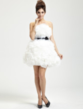Blanc doux fil étage longueur Masquerade Mini jupe