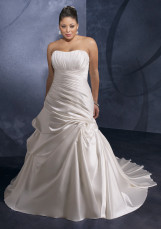 Gorgeous White A-line Strapless Taffeta Sweep Bridal Plus Size Wedding Dresses