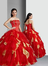Magnifique robe de bal rouge en tulle sans bretelles pour bal des finissants