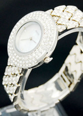 Brillant d'argent blanc Quartz alliage affaire mentale Bracelet imperméable Womens Watch