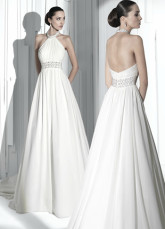 White Elegant Chiffon A-line Halter Wedding Dress