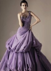 Romantique robe de bal ligne-A de couleur lilas en taffetas à épaule assymetrique