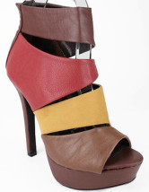Chaussures multicolores d'orteil aigu à talons hauts avec plate-forme en PU