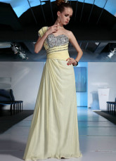 Soie Beige unique comme robe de Satin une épaule Sweetheart féminin Prom
