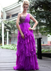 Fuchsia une épaule volants châssis tenue de soirée de mousseline de soie plissé perlées