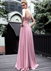 Rose Halter dentelle perlée plissé robe du soir