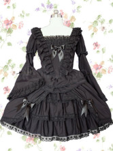 Robe de lolita gothique Coton Dentelle Manches Fond Cloche Noire 
