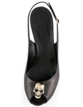 Chaussures noires à talons hauts en peau de mouton 