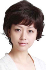 Elegant 35cm Deep Brown Human Hair Womens Short Fashion Wig