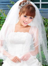 Fantastic Fils Beige imité Pearl Quatre Mariages couches Bridal Veil