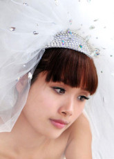 Gorgeous fil blanc Veil paillettes de mariage de diamant pour la mariée