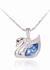 Beautiful Swan Womens Alloy Swarovski Crystal Necklace