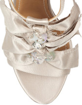 Beautiful White Cloth  3 9/10'' Heel Fashion Shoes