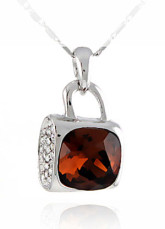 Romantic Burgundy Lock Womens Alloy Swarovski Crystal Necklace
