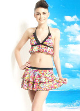 Modern Attractive Two-Piece Red Polyester Chinlon Womens Swimsuit