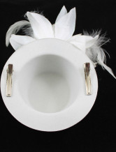 Fleur blanche gaze mariage Feather Hat mariée