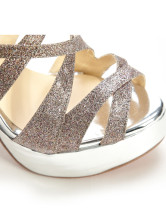 Sandales d'argent à talons hauts avec plate-forme et paillettes pour la soirée 
