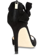 Sandales noires à talons hauts avec zip 
