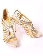 Unique or pâle 3 1 / 2  "Sandale à talon en satin de mode pour femme