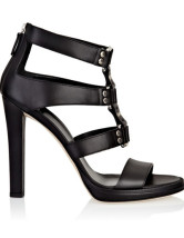 Sandales en noir splendide à talons hauts en peau de mouton 