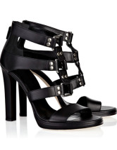 Sandales en noir splendide à talons hauts en peau de mouton 