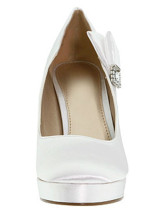 Romantic White 4