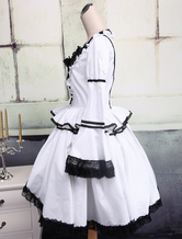 Robe de lolita gothique Taillée Dentelle Noire et Blanche 