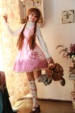 Jumper de Lolita estilo clásico de algodón con escote U floral