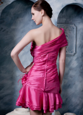 Sweet un Satin Fuchsia épaule robe de Cocktail courte