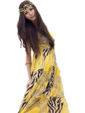 Séduisante robe longue bohémienne en mousseline jaune à motif léopard détail col V sans manches