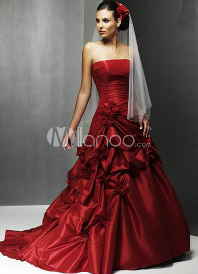 Satin Dress Shoes on Red Satin Pick Up Wedding Dress   Milanoo Com