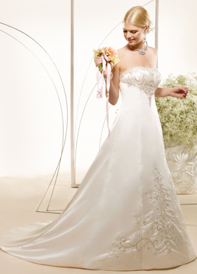 Beaded Wedding Shoes on Line Strapless Beaded Wedding Dress Milanoo Com