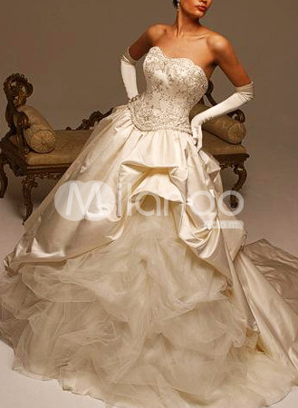 Champagne Ball Gown Sweetheart Beaded Applique Satin Organza Wedding Gown