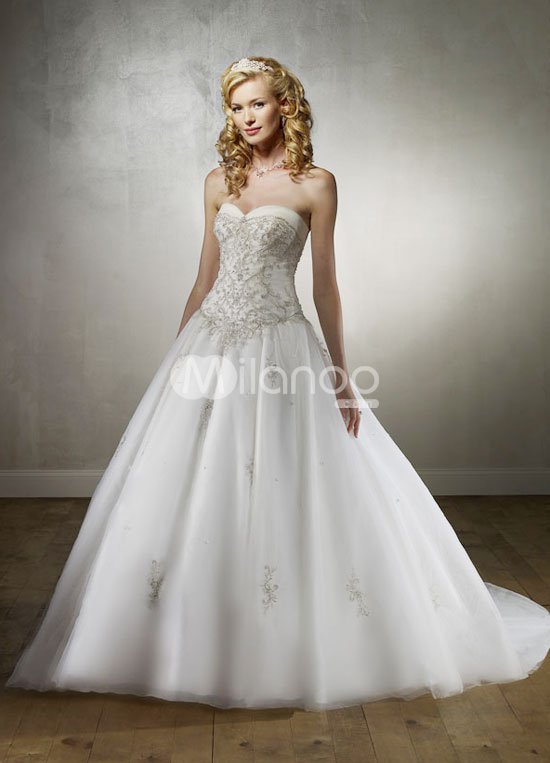 Euro Style Ball Gown Sweetheart Strapless Beading Embroidery Satin Dress Of Wedding And Quinceanera