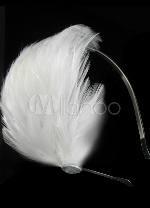 white feather wedding theme