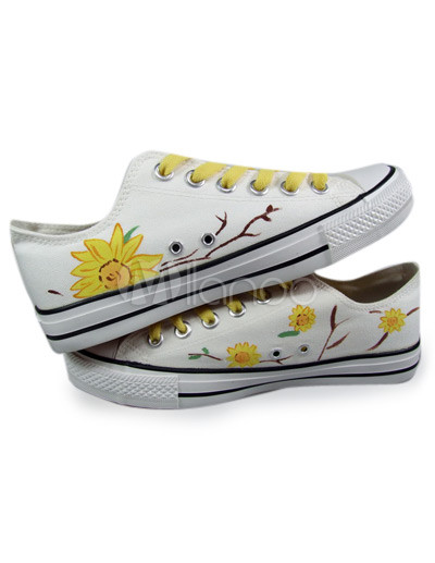 Cute Flat Shoes on Cute White Hand Painted Canvas Flat Shoes For Women Milanoo Com