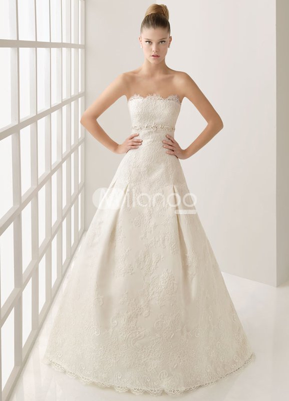 White Romantic Lace Aline Strapless Wedding Dress 