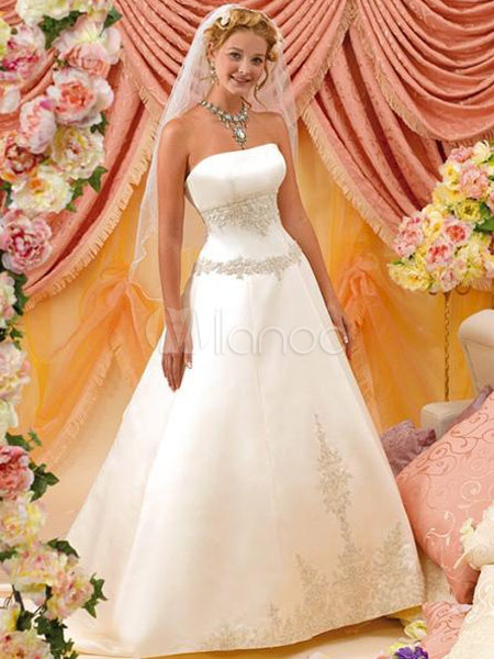 Ivory Rococo A-line Strapless Satin Embroidery Wedding Dress For Bride