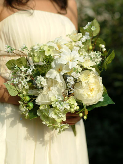 Romantic White Silk Flower