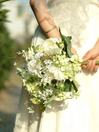 Romantic White Silk Flower Roses Morning Glory Silk Flowers For Wedding