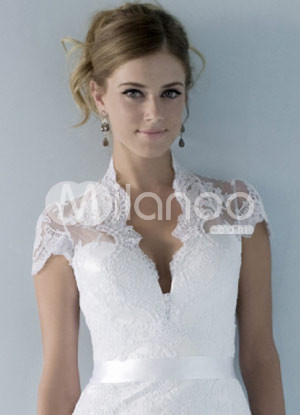 short sleeve lace wedding dress