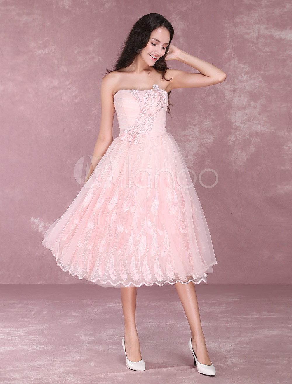 Soft Pink Prom Dresses Tulle Lace Further Detail Homecoming Dresses Strapless Sleeveless Pleated Knee Length Cocktail Dress (Wedding) photo