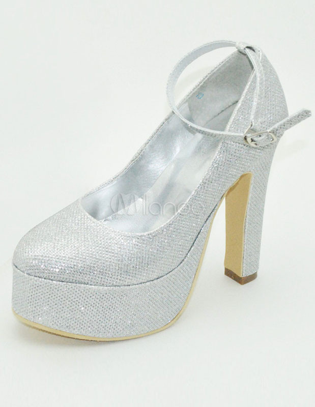 daisile high heel in almond