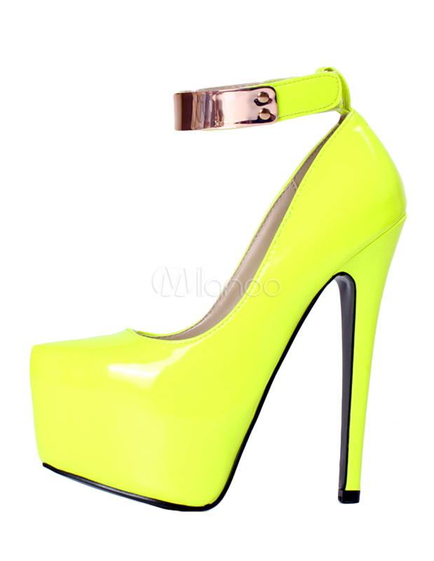 chaussure talon jaune