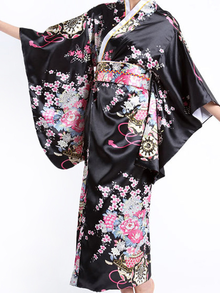 black kimono costume