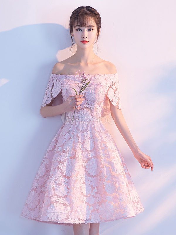 Pink Homecoming Dresses 2018 Short Lace Applique Prom Dresses Off The Shoulder Half Sleeve Knee Length Cocktail Dress (Wedding) photo