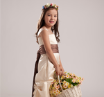 Vestidos de damas de honor jóvenes